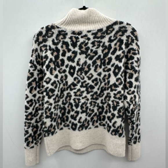 Loft animal print cowl neck super soft woman’s Cottagecore sweater. SMALL - Picture 3 of 11